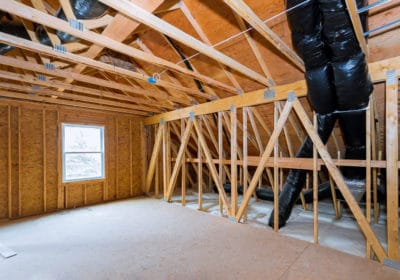 Isolation de sol de grenier